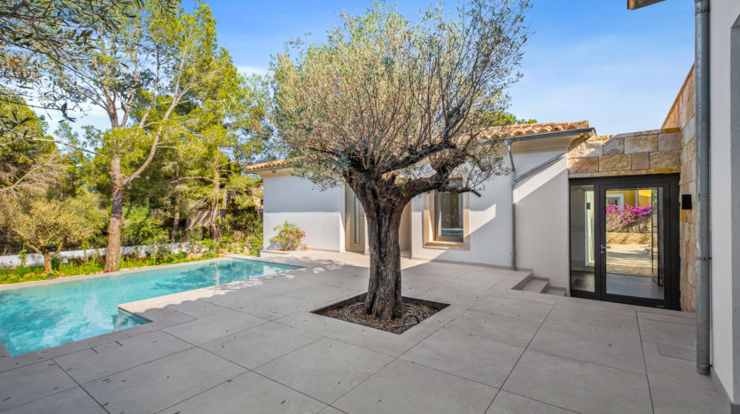 Traumhafte Neubau Villa im Landhaus Stil, in Sol de Mallorca48