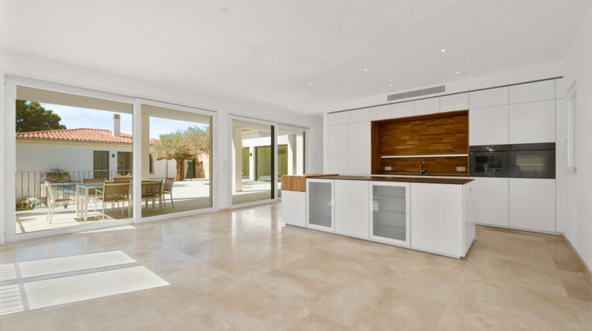 Traumhafte Neubau Villa im Landhaus Stil, in Sol de Mallorca1